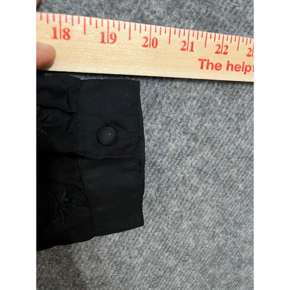 Lucky Brand Black Embroidered V Neck Button Front Blouse Women Size S - Picture 9 of 9